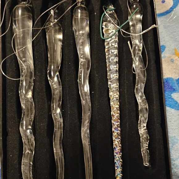 Robert Stanley Elegant Glass Icicle Ornament Collection - Picture 1 of 4